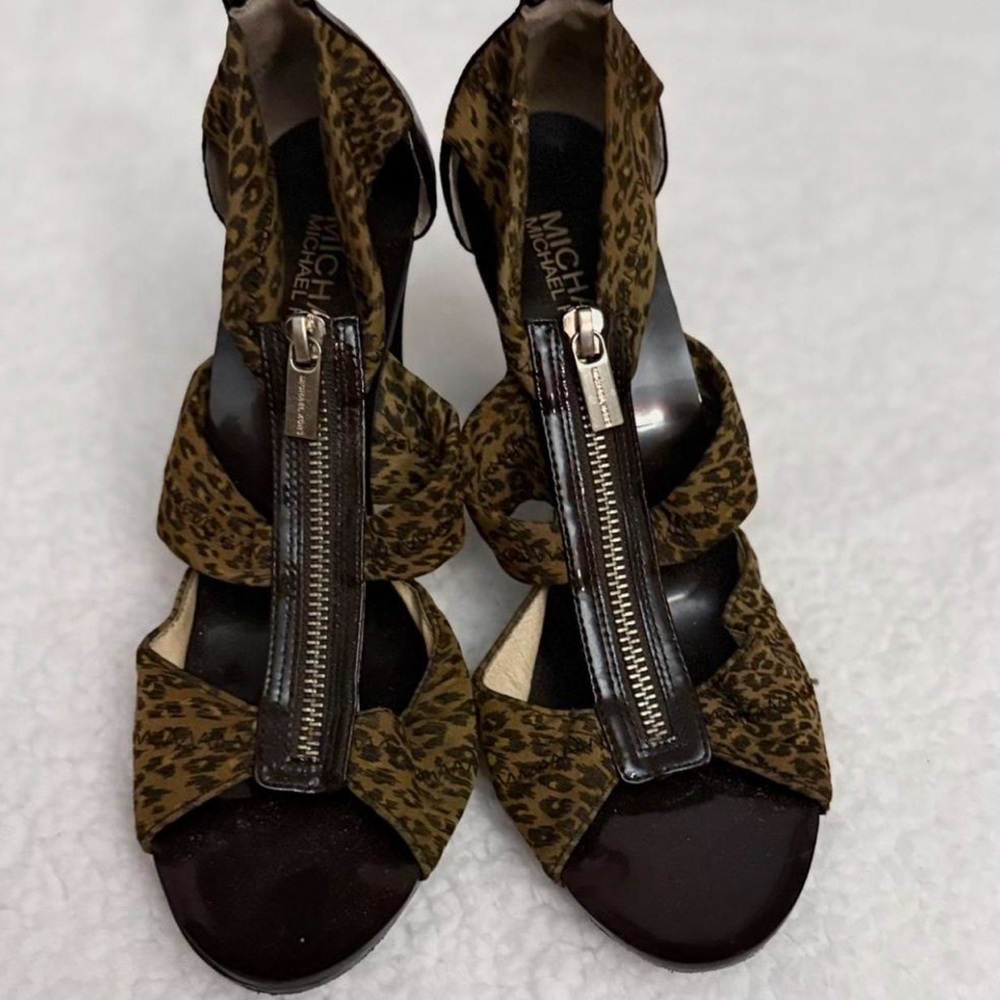 Vintage Michael Kors Brown Leopard Heels